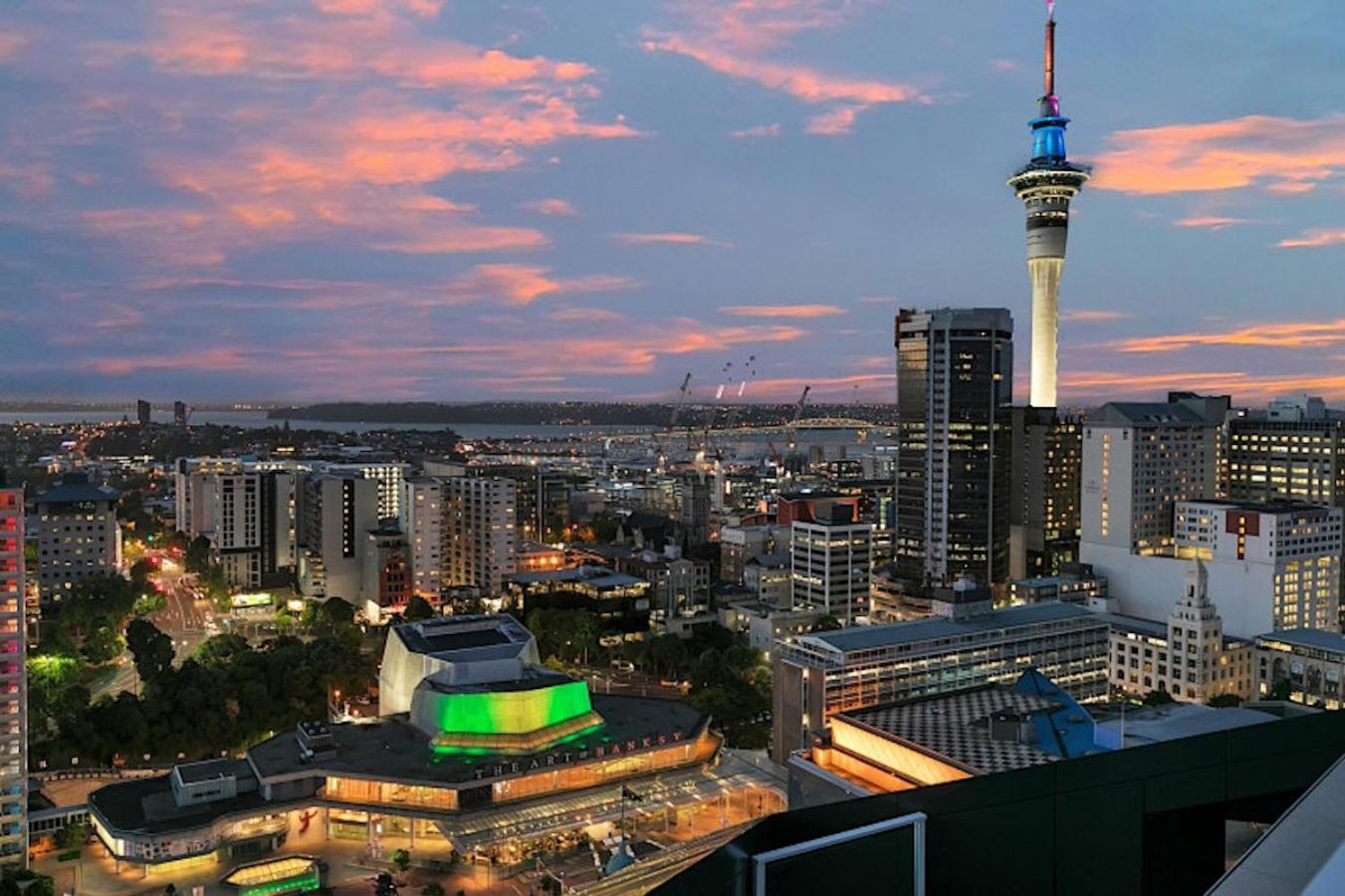 Stunning 3 Bedroom Penthouse Apt In Auckland Cbd エクステリア 写真